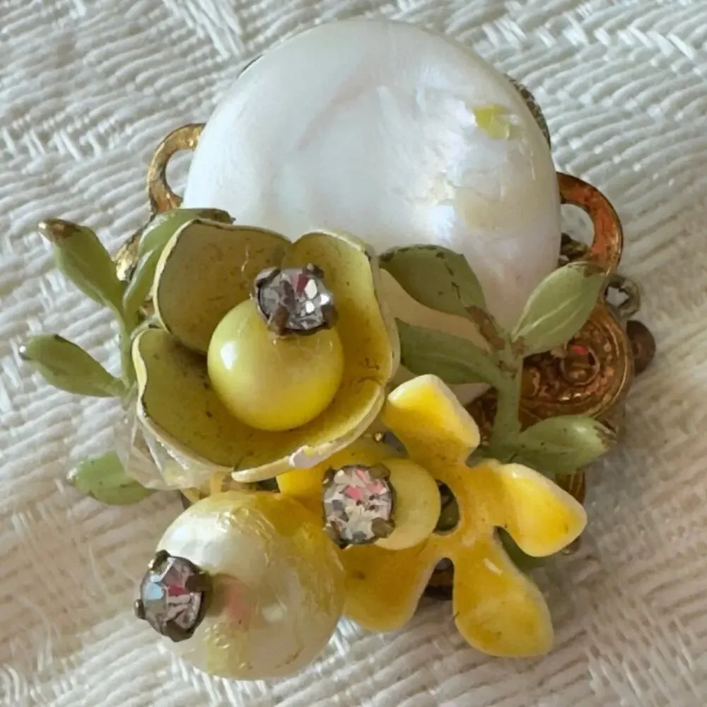 Miriam Haskell Floral Enamel Rhinestone, Faux Pearl Clip-on Earrings VNTG 1940s